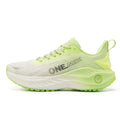 sports shoes 