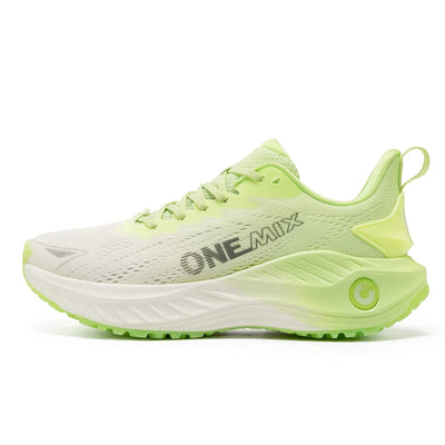 sports shoes 