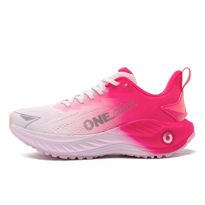 sports shoes 