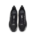 sports shoes 